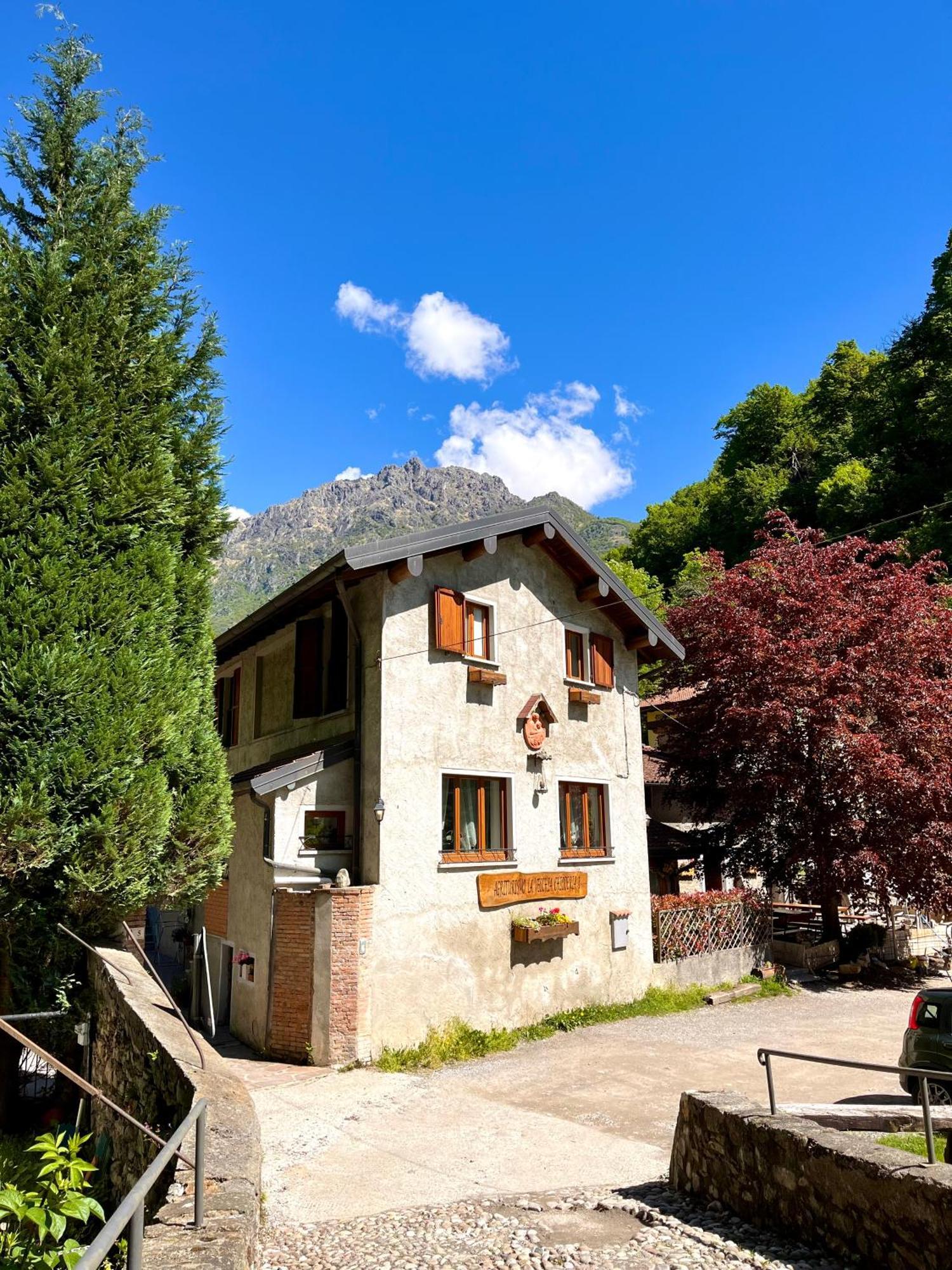 Agriturismo La Vecchia Chioderia Grandola ed Uniti Εξωτερικό φωτογραφία